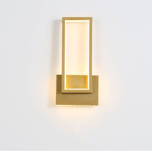 AuraLume Applique Murale LED Dorée Moderne