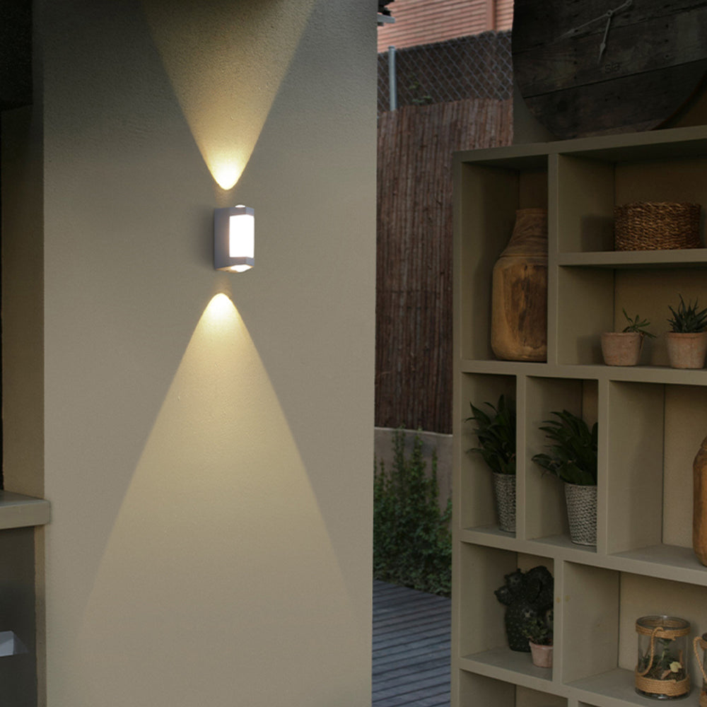 DuoRay Outdoor LED Wall Light Double Beam