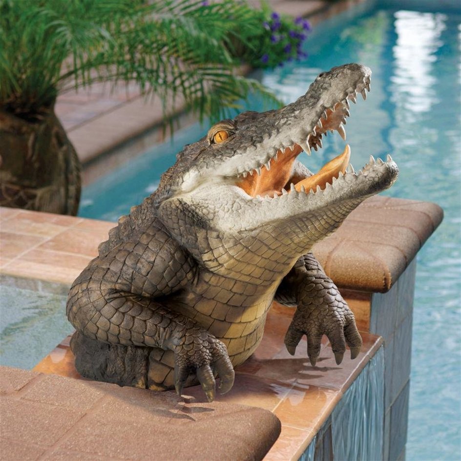 Lifelike Crocodile Garden Statue - 19 Inch Resin Outdoor Decoration