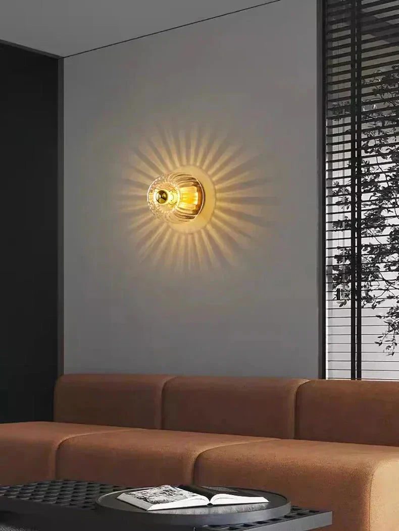 Norévia Minimalist Wall Light in Frosted Glass