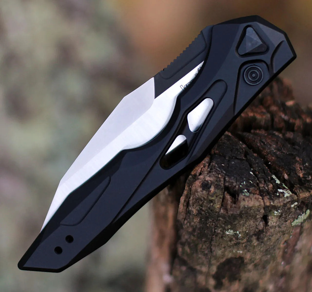 Compact Automatic Wharncliffe Folding Knife with Push-Button Opening