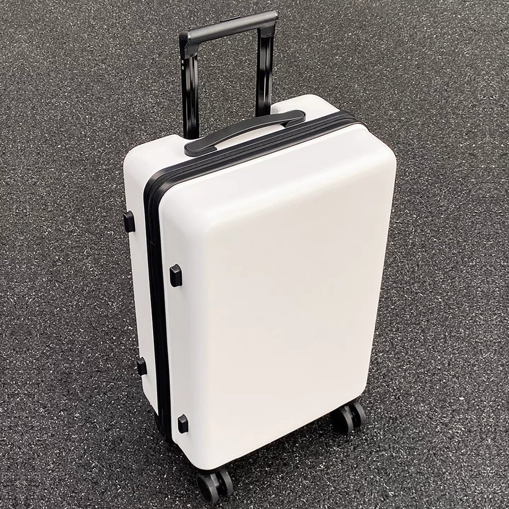 AeroStride Spinner Suitcase | Ultra Lightweight Hard Shell Luggage
