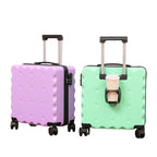 LunaCarry Compact Spinner Suitcase | Multi-Compartment Cabin Luggage