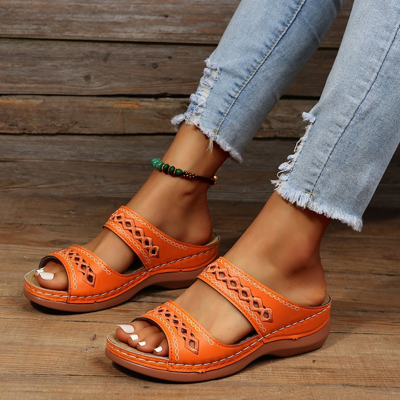 StrideEase Women's Comfort Sandals with Contoured Footbed