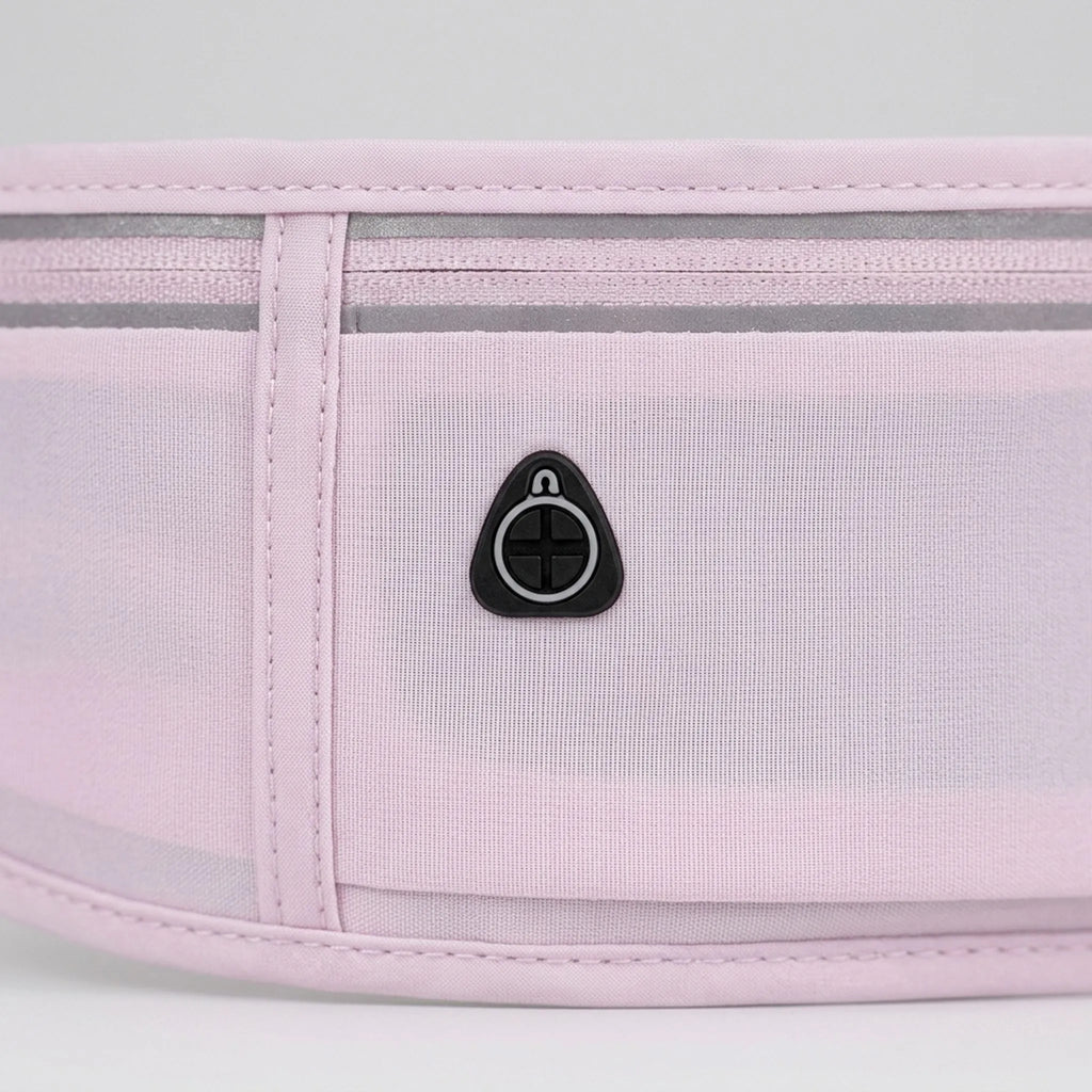 Compact Running Waist Pack with Reflective Accents