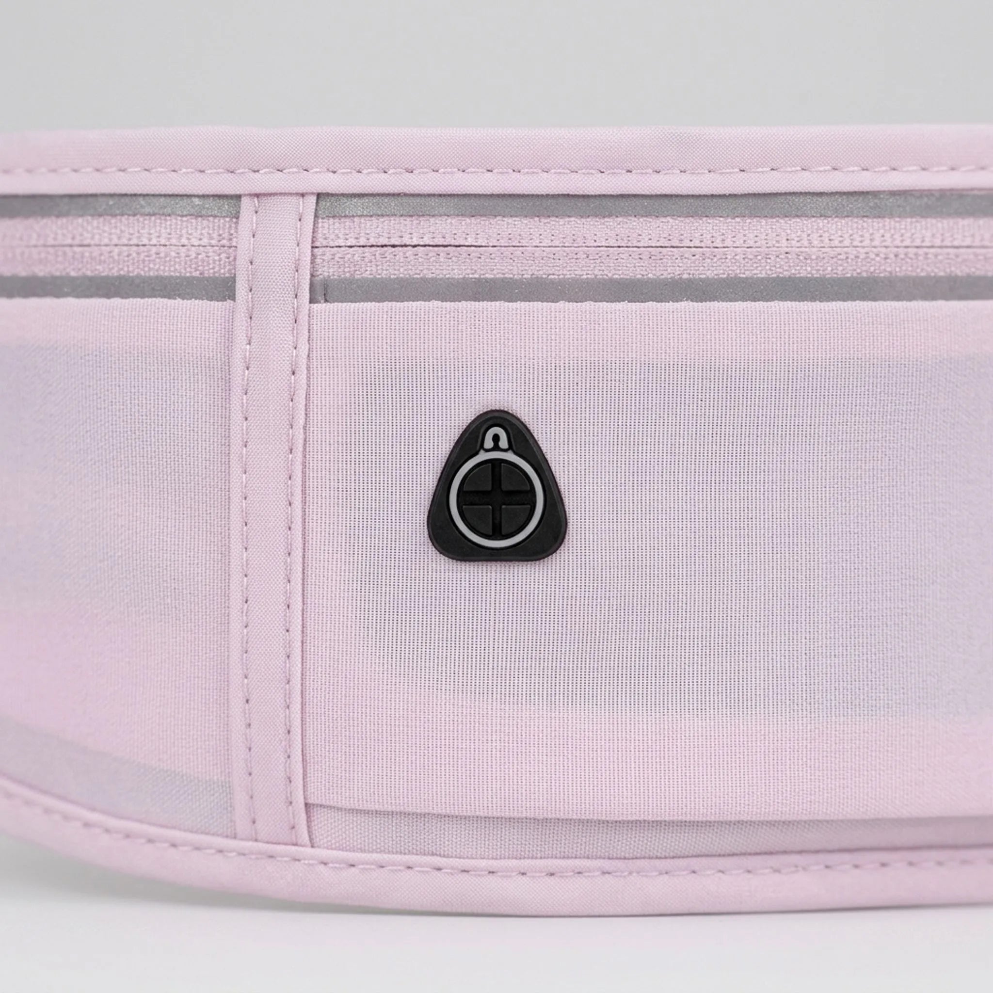 Compact Running Waist Pack with Reflective Accents