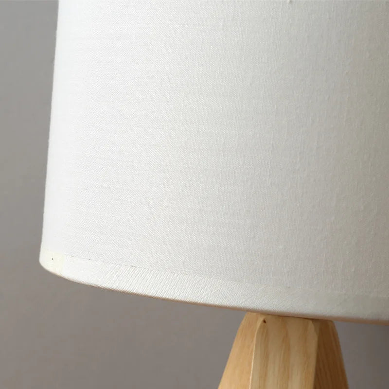NaturaLume Modern Wooden Table Lamp