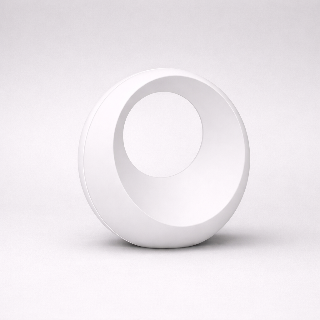 Rechargeable multicolour LED ring lamp with lighting modes