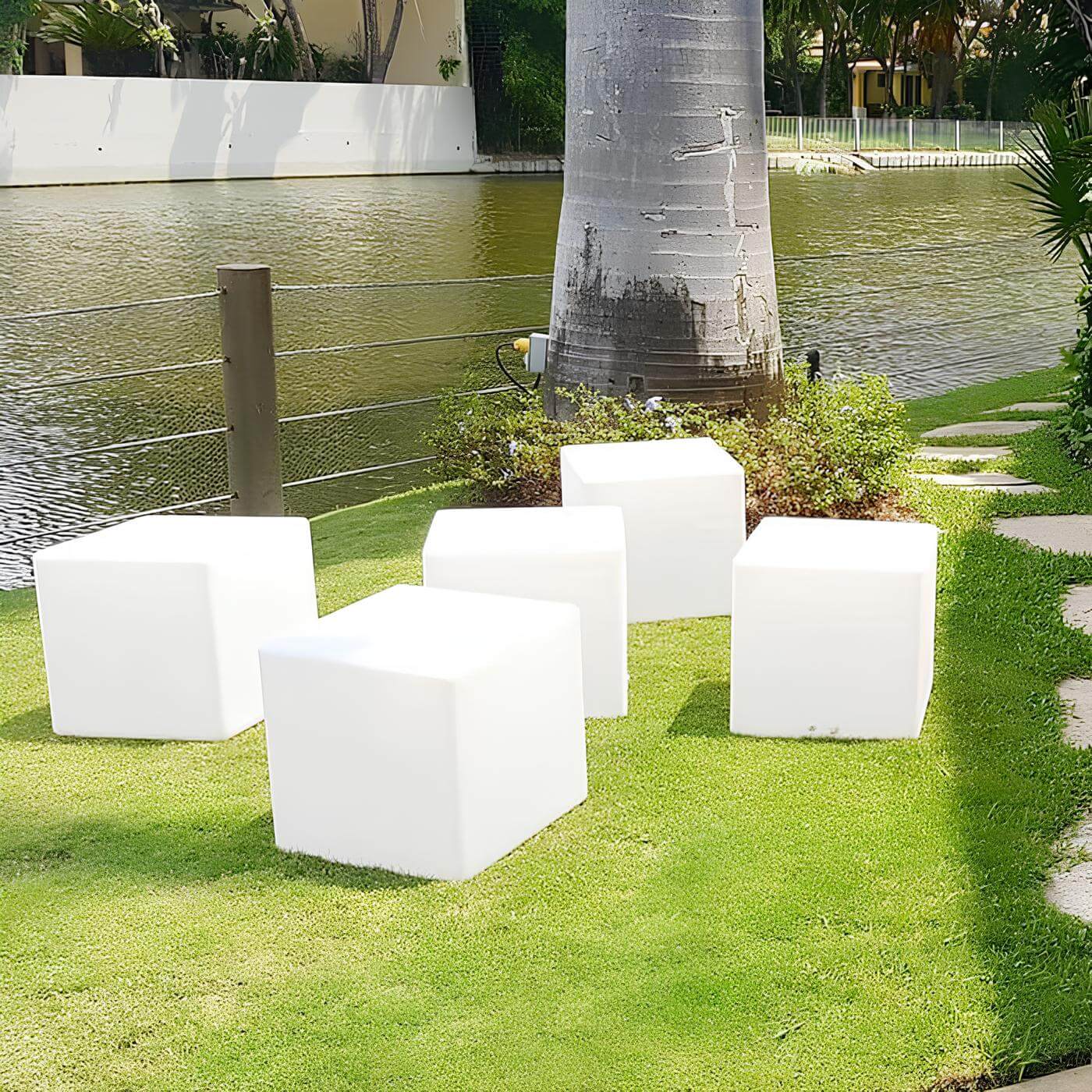 CubeLume Lampe de Jardin LED Cube Rechargeable