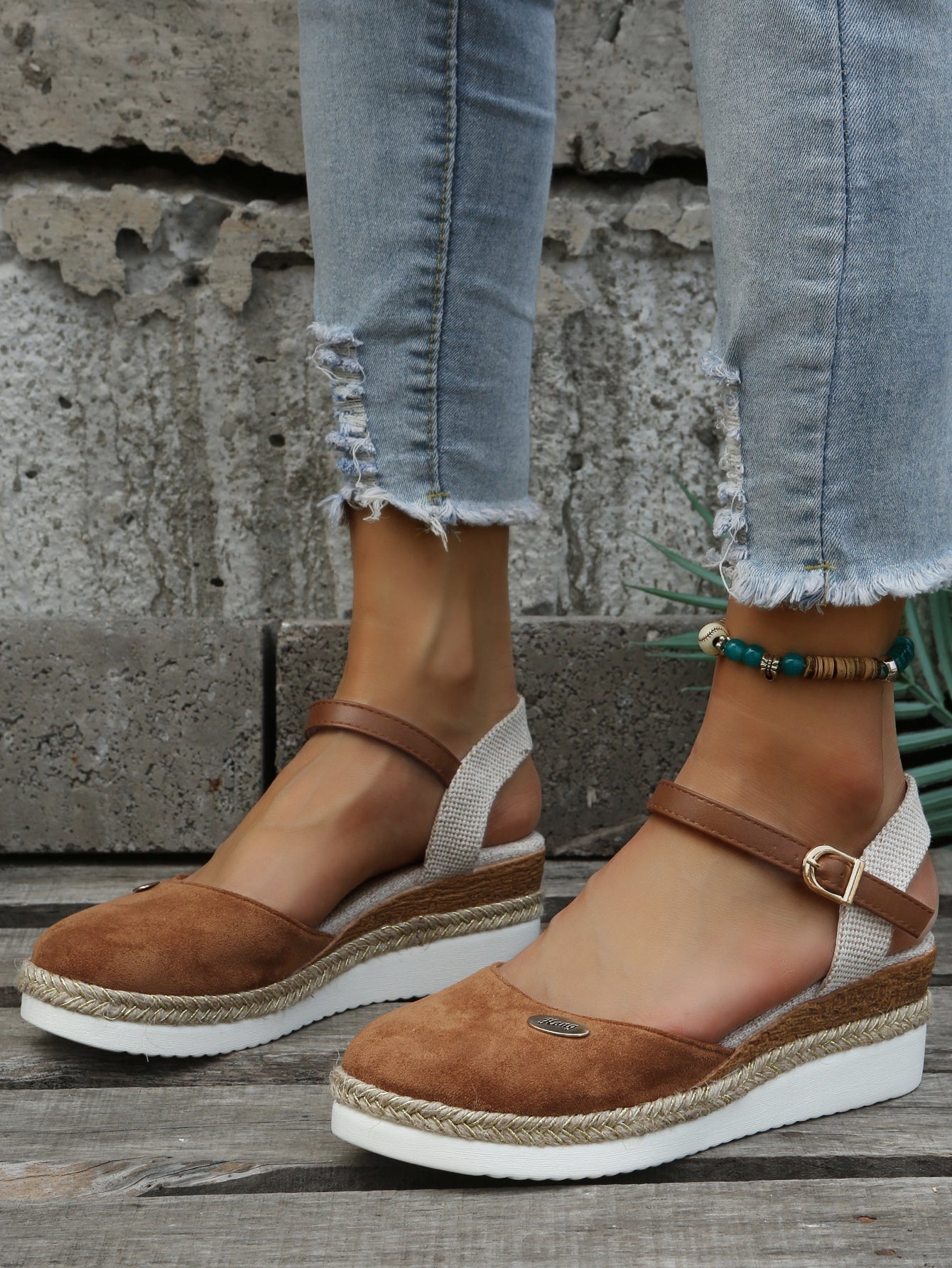 Lunessa Comfort Espadrille Sandals for Women Lightweight Summer Shoes