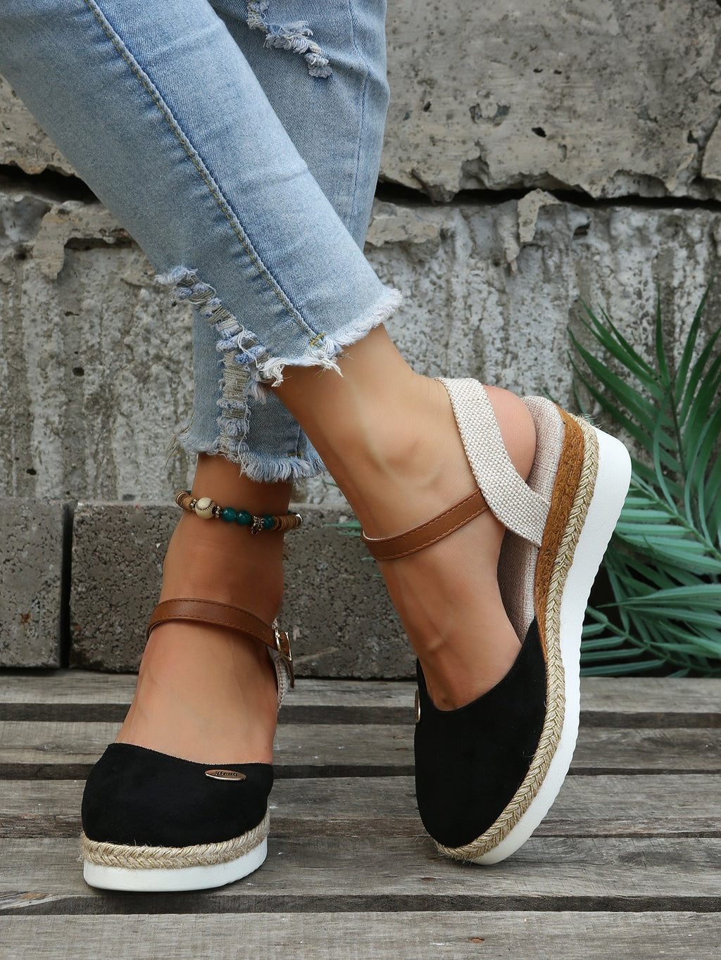 Lunessa Comfort Espadrille Sandals for Women Lightweight Summer Shoes